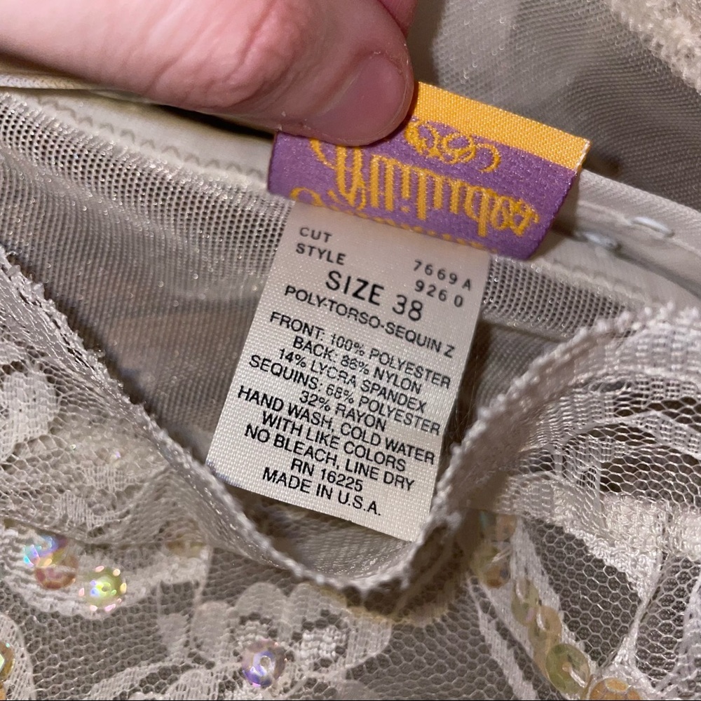 Vintage! Sexy Lace Lingerie! - Picture 8 of 8